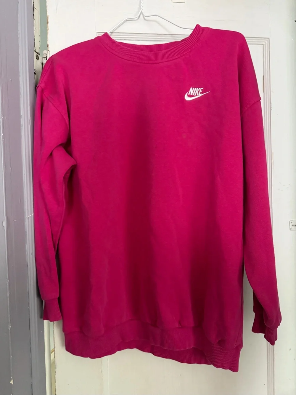 Nike Women's Crewneck Sweatshirt - Hot Pink